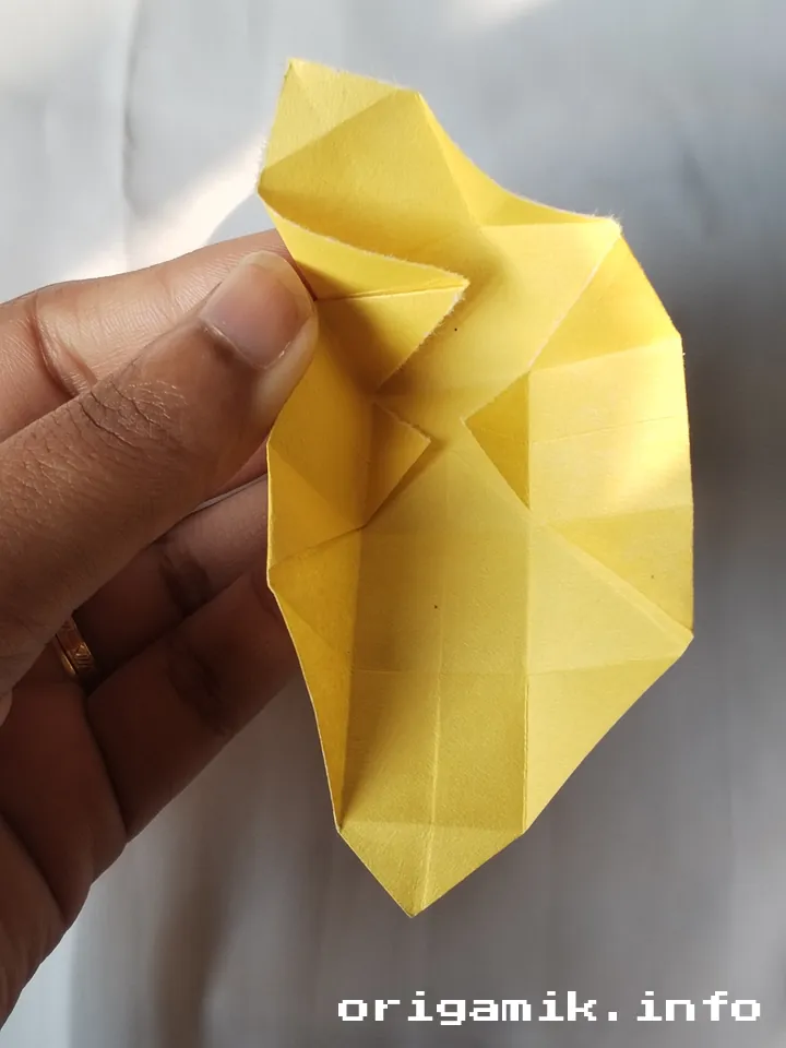 Origami button step 6 b