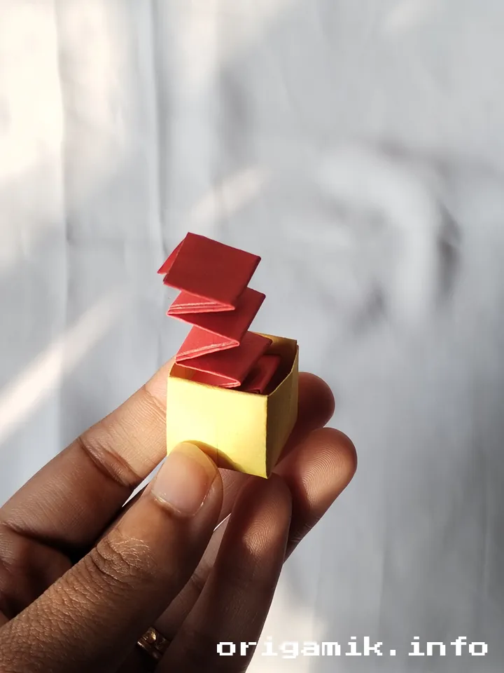 Origami button step 9 d