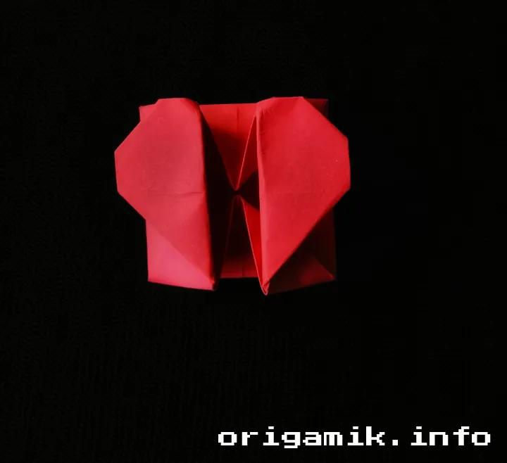 Origami secret heart box step 5 d