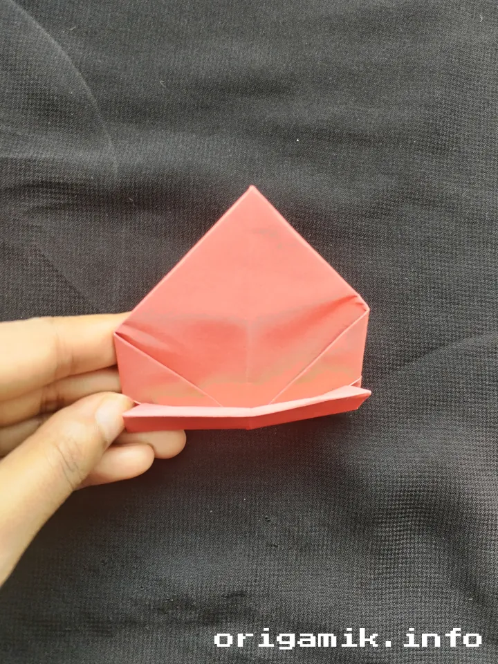 Origami storage box step 6 a