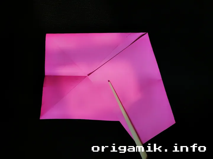 Origami  Daffodil flower step 2 (e).jpeg