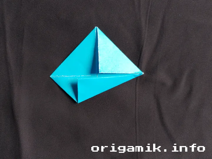 Origami 16 pointed star step 4 a