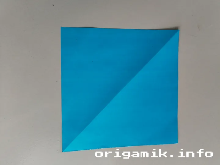 Origami 5 pointed star step 2 c