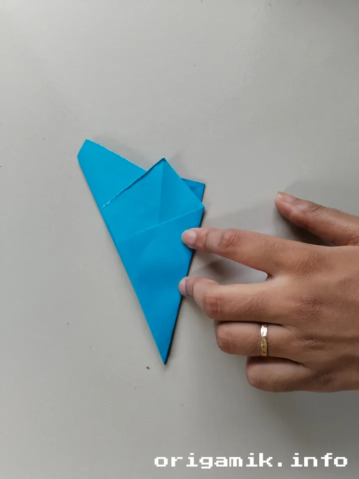 Origami 5 pointed star step 5 d