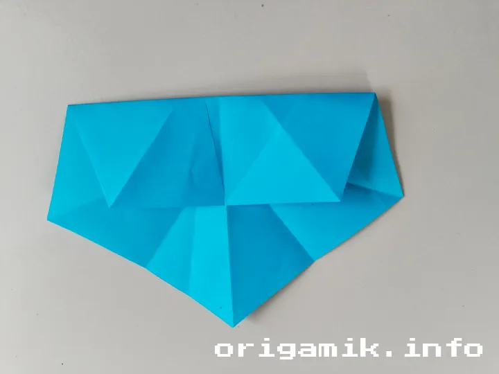 Origami 5 pointed star step 7 a