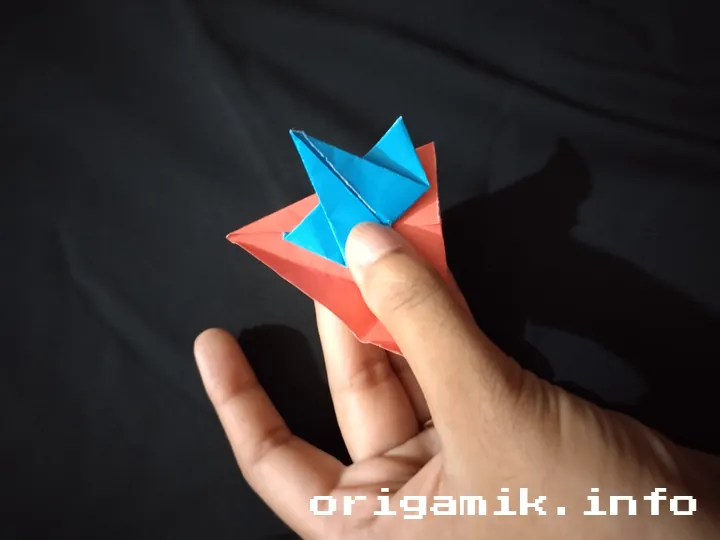 Origami 8 pointed star step 7 a