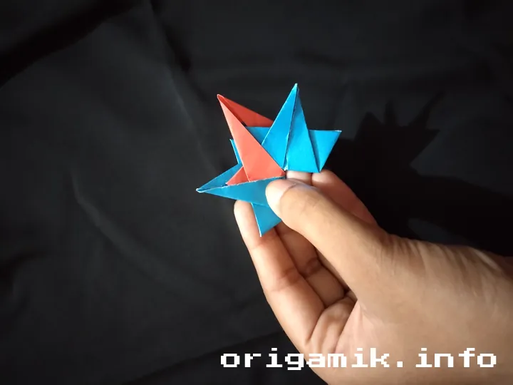 Origami 8 pointed star step 7 e