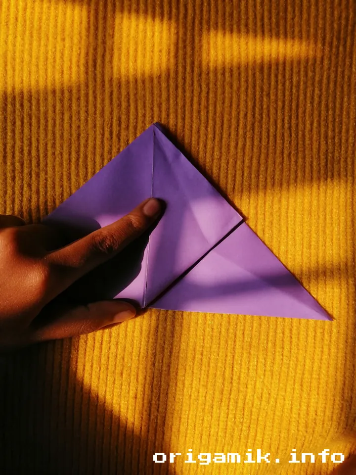 Origami Tulip flower step 2 (e)