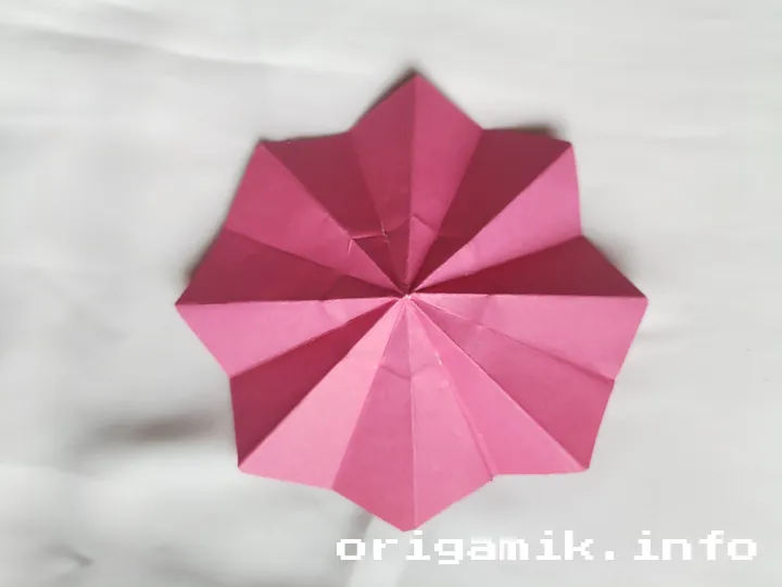 Origami daisy step 6 c