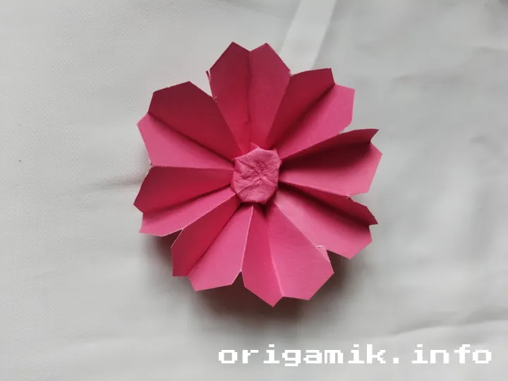 Origami daisy step 9 b