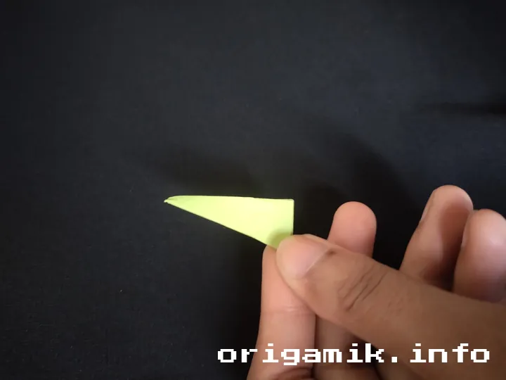 Origami dimond star step 6 a