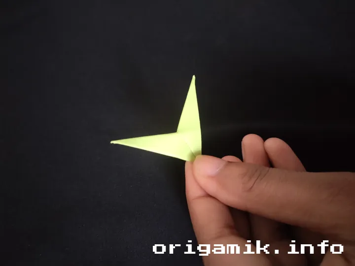 Origami dimond star step 6 c