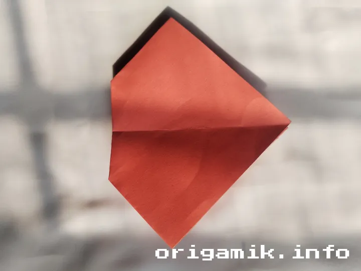 Origami flat flower step 5 a