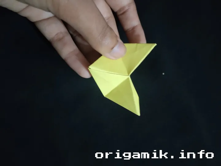 Origami pop up star step 6 c