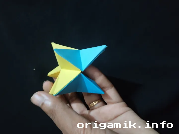 Origami pop up star step 6 i