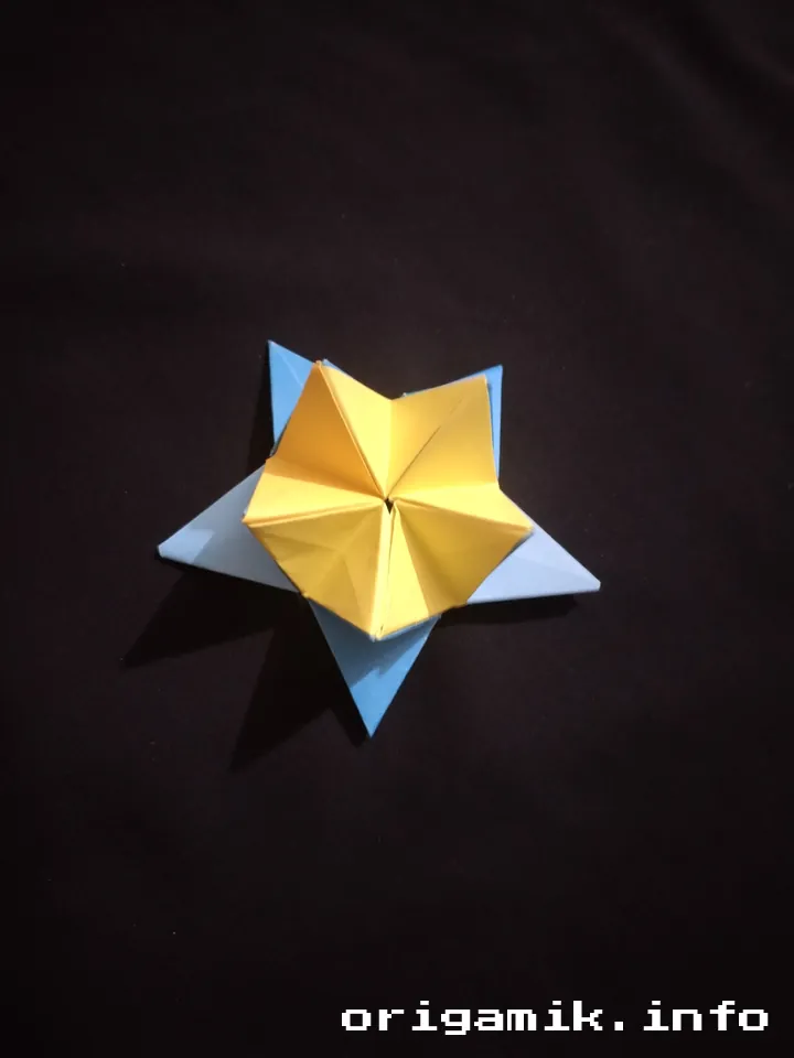 Origami pop up star step 7 b