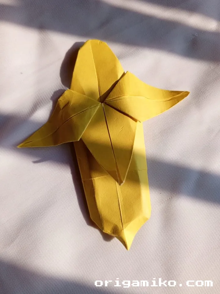 Origami banan final pic 3