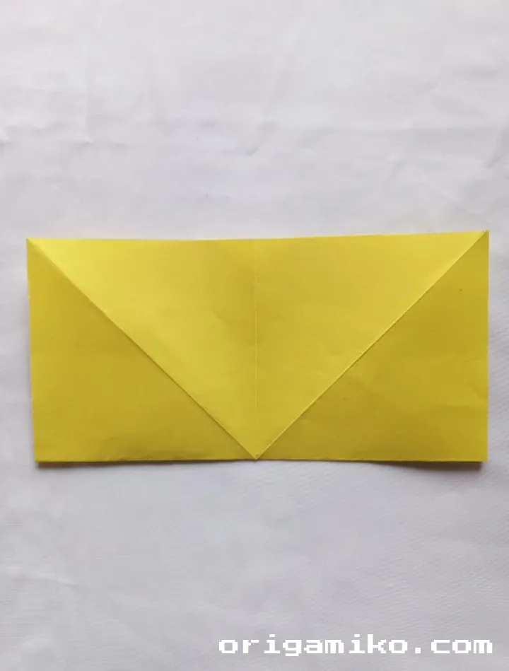 Origami banan step 3 c