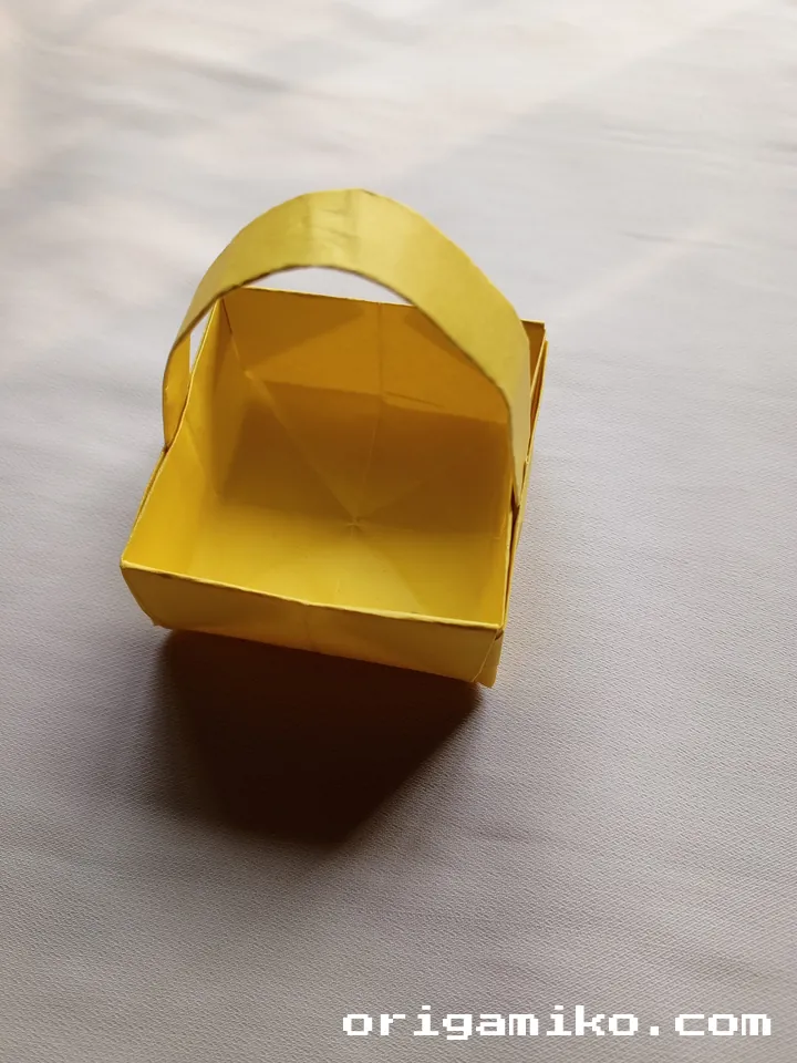 Origami basket step 10 c