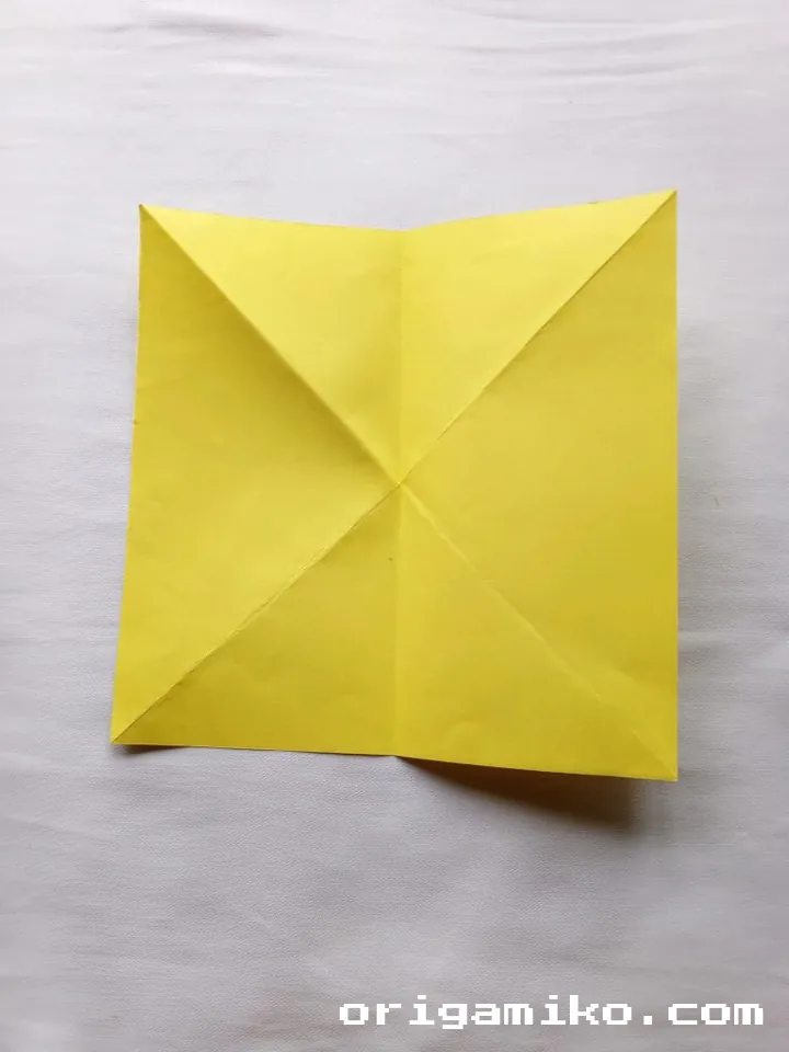 Origami basket step 3 a