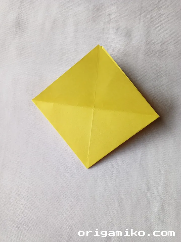 Origami basket step 4 c