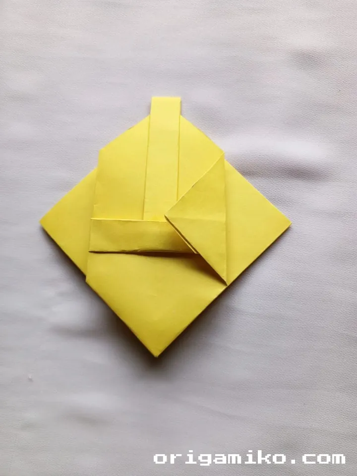 Origami basket step 7 c