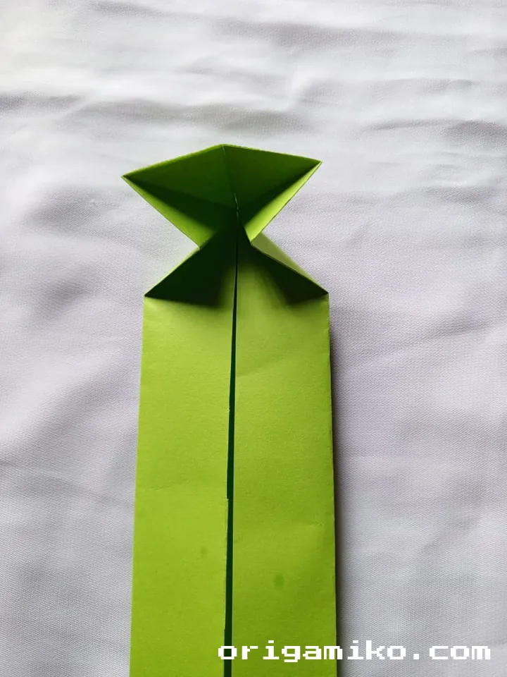 Origami basketball step 3 a