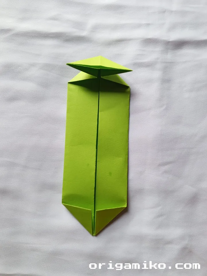 Origami basketball step 3 c
