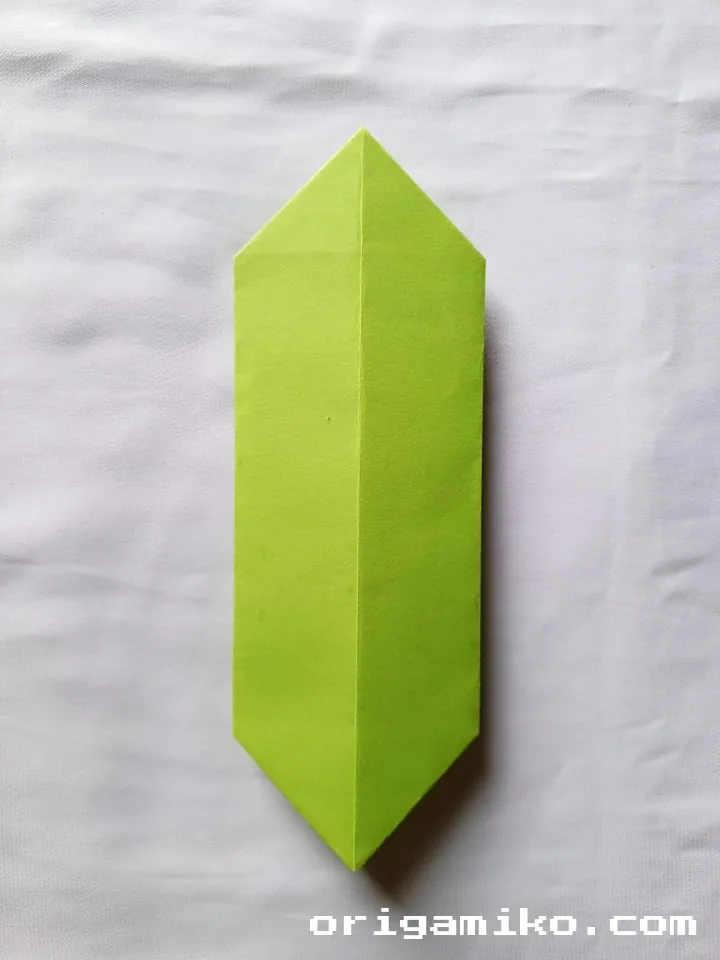 Origami basketball step 4 b