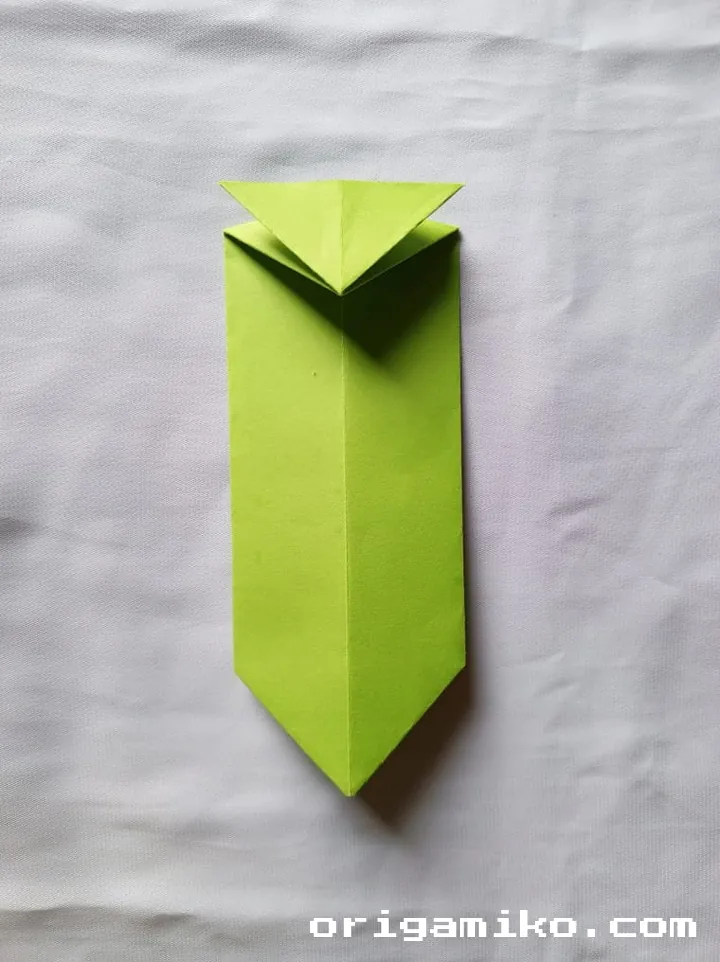 Origami basketball step 4 c