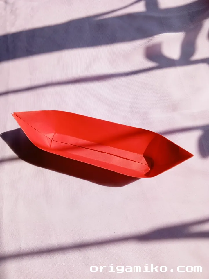 Origami canoe final 2