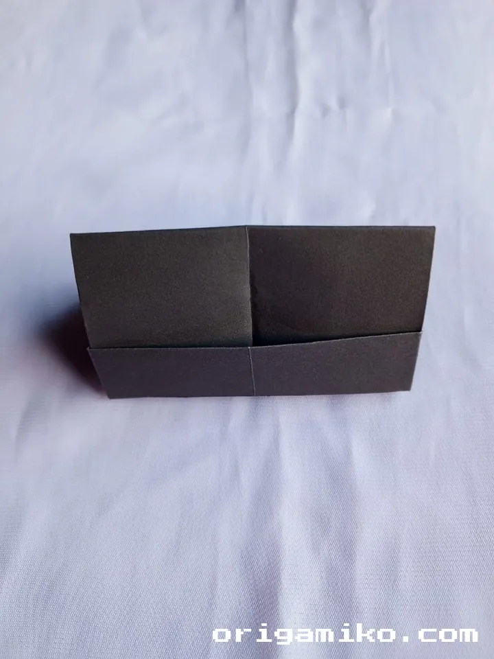 Origami card holder step 5 b