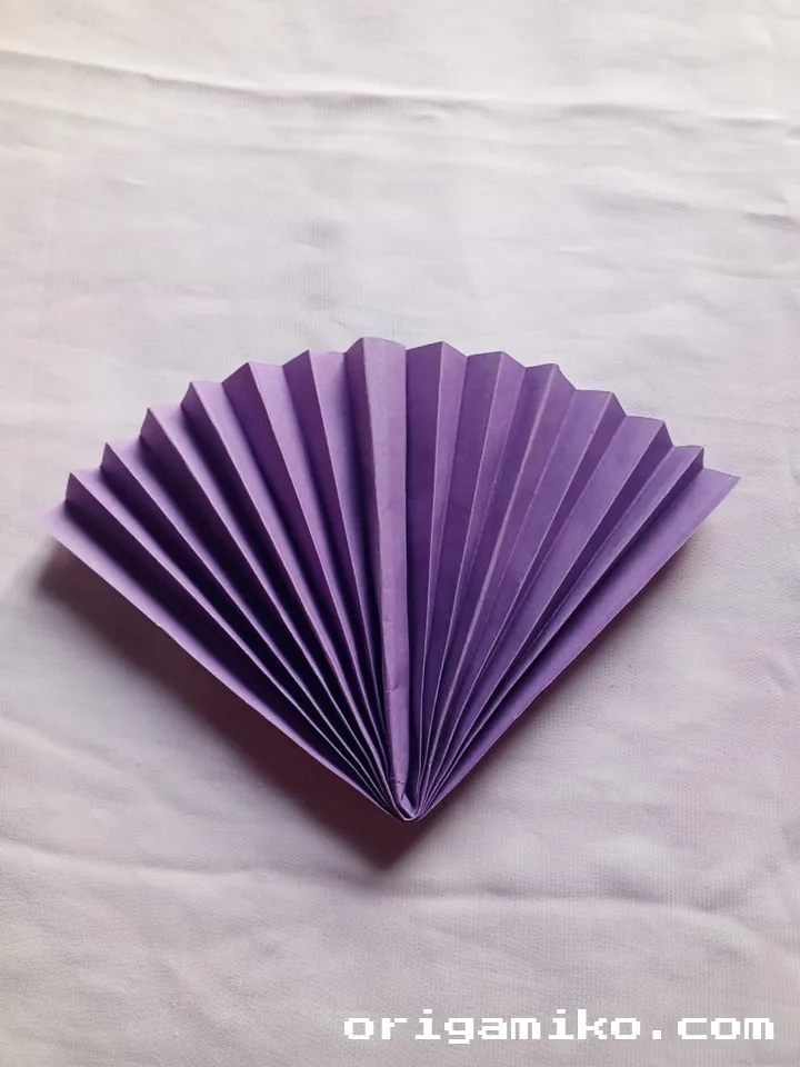 Origami fan step 4 f