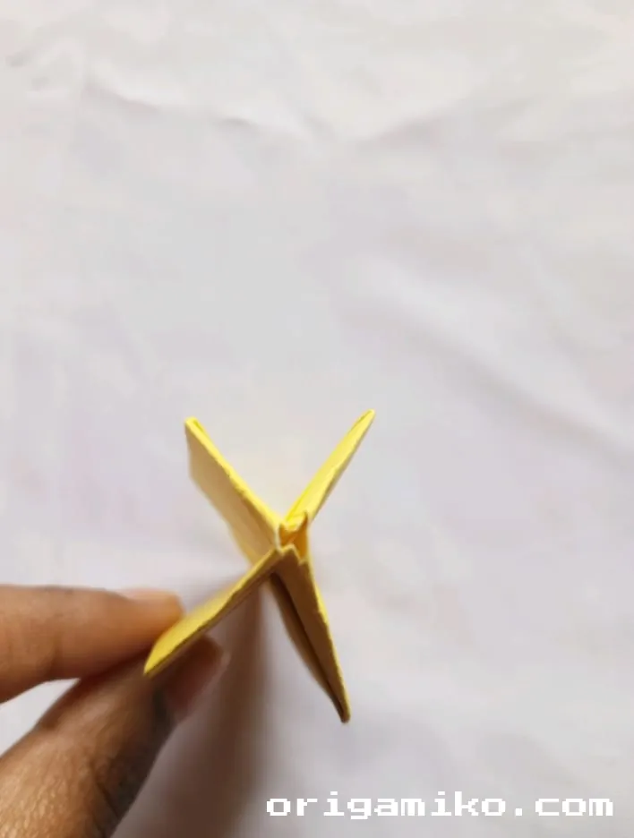 Origami lemon step 4 c