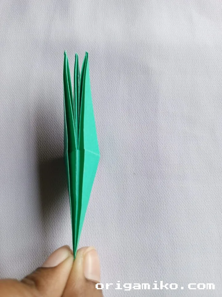 Origami olive branch step 6 b