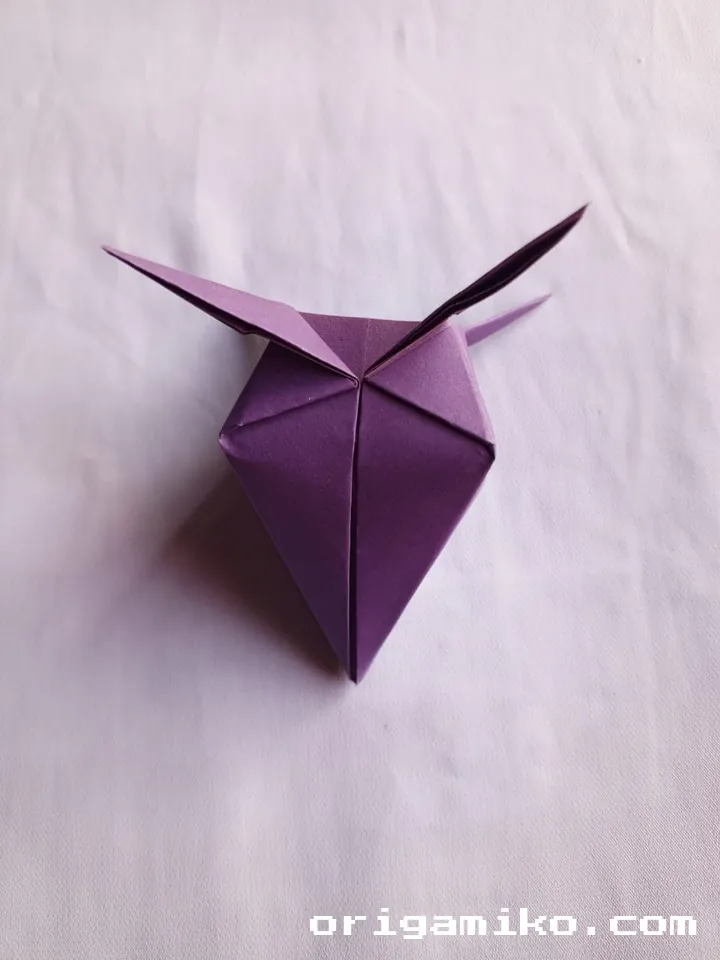Origami peach step 4 e