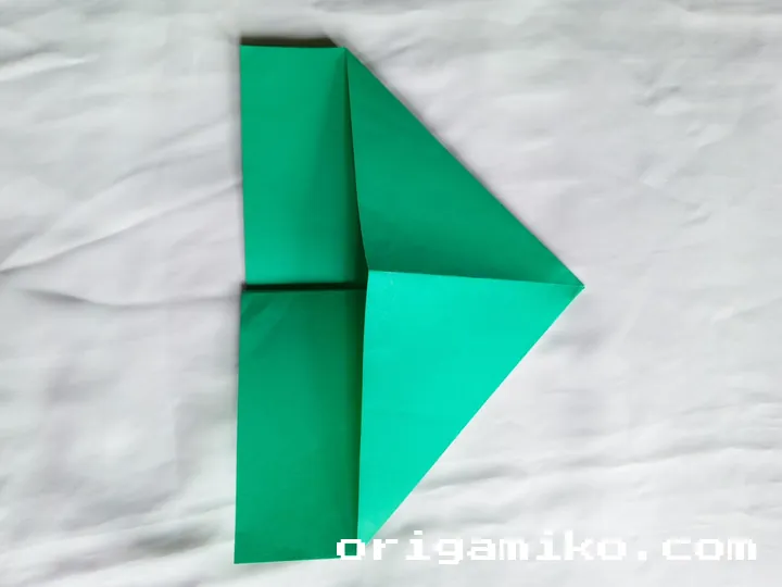 Origami pencil holder step 3 d