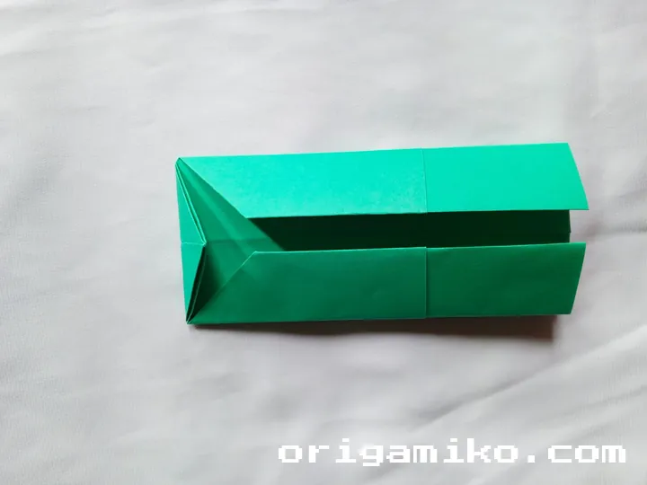 Origami pencil holder step 4 e