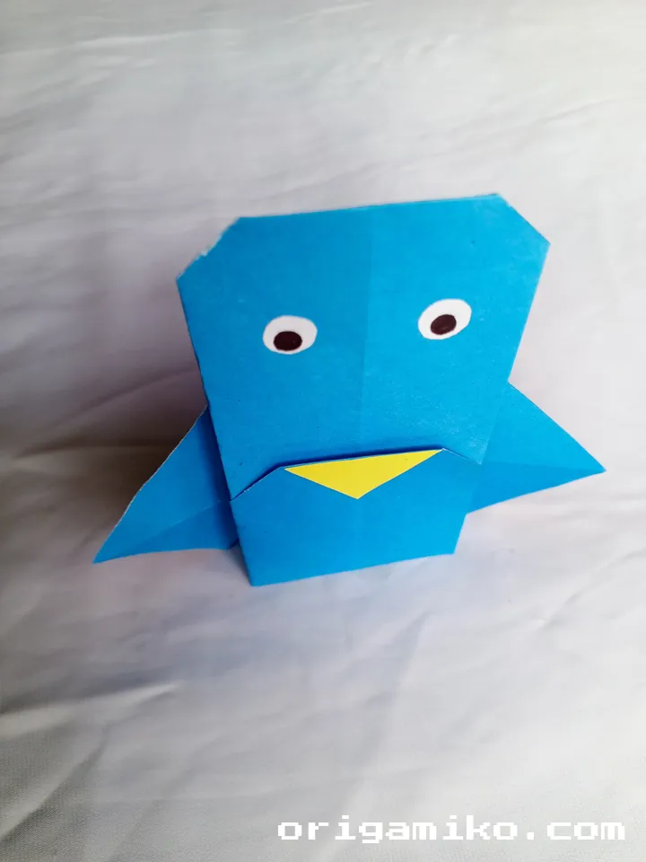 Origami penguin final 5