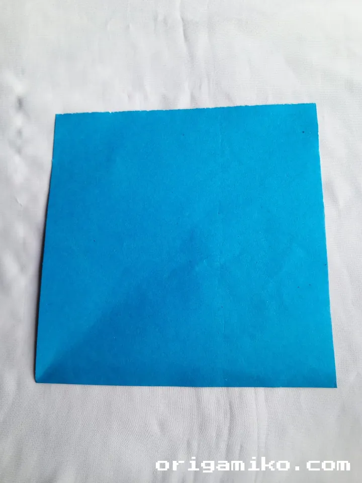 Origami penguin step 1