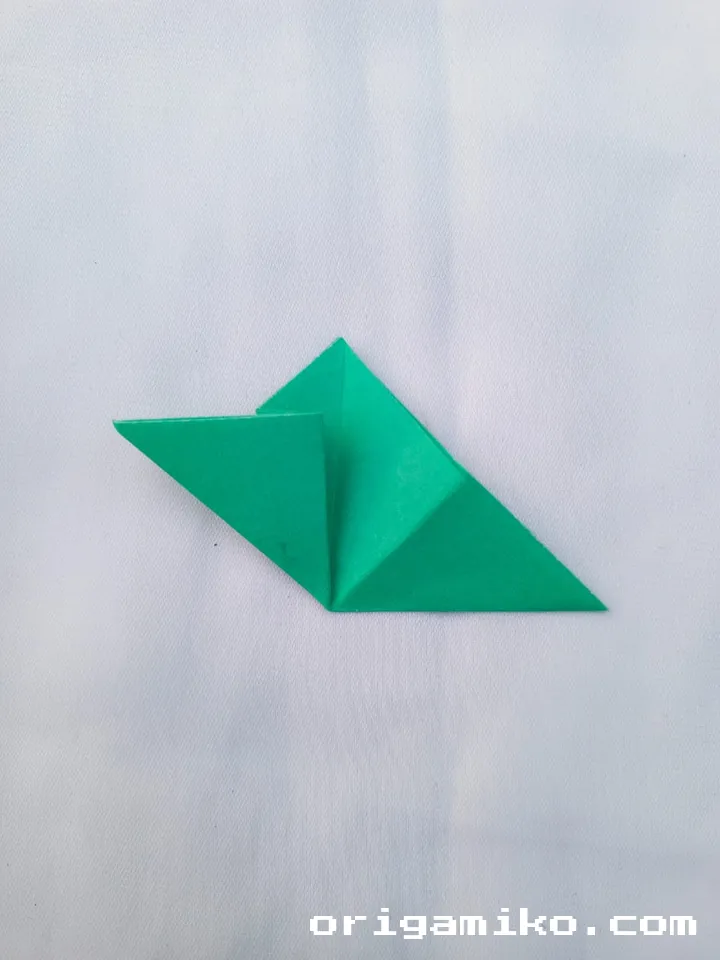 Origami pineapple step 5 e