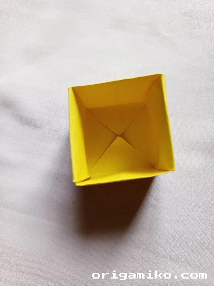 Origami pot plant step 4 e