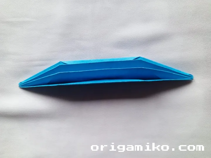Origami speed boat step 4 g