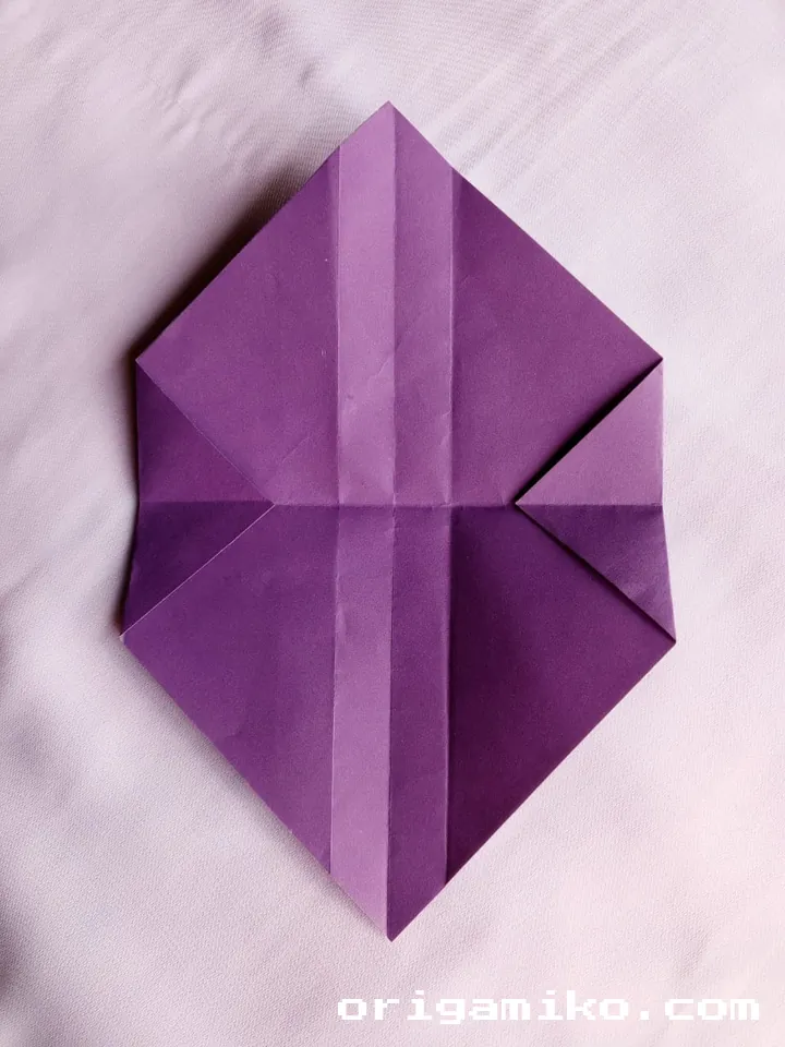Origami suitcase step 3 d