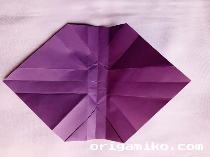 Origami suitcase step 4 f