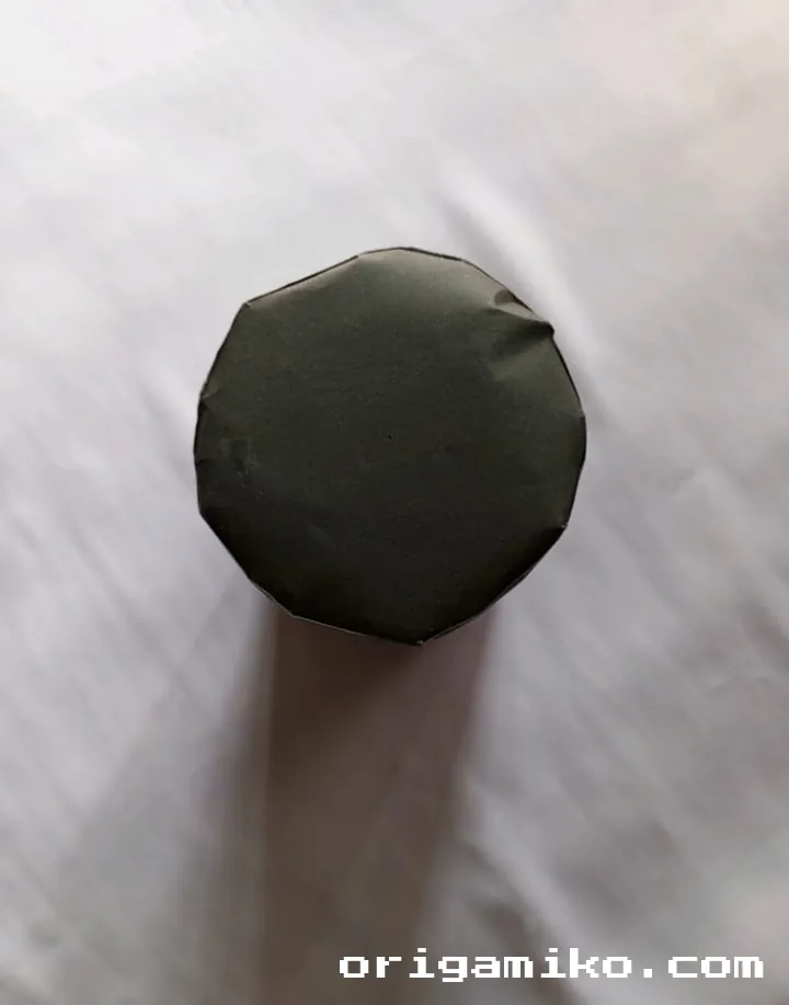 Origami top hat step 4 c