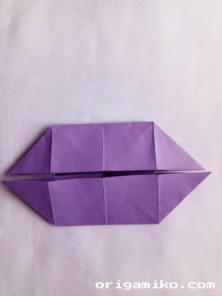 Origami yacht step 3 d