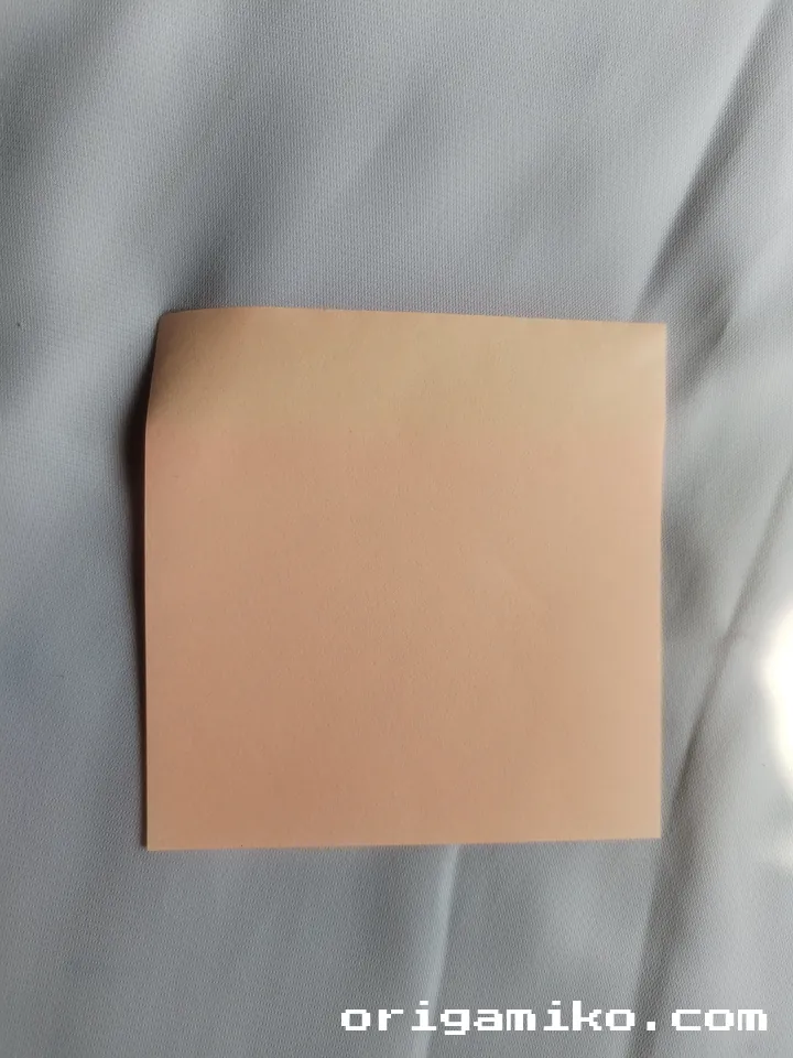 Sticky note claws step 1
