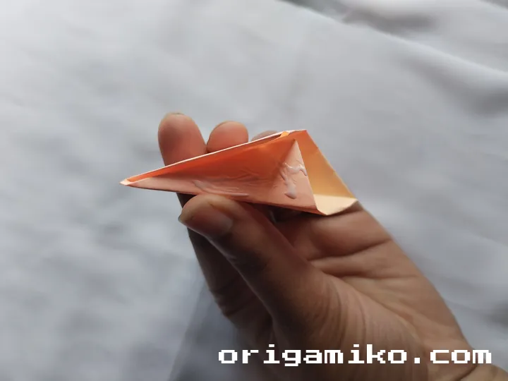 Sticky note claws step 3 d