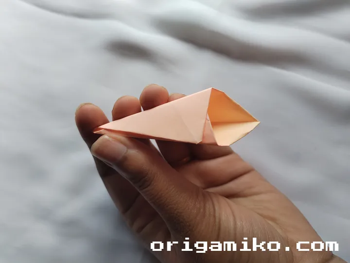 Sticky note claws step 3 e